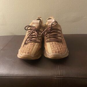 Steve Madden- Maxima Chocolate